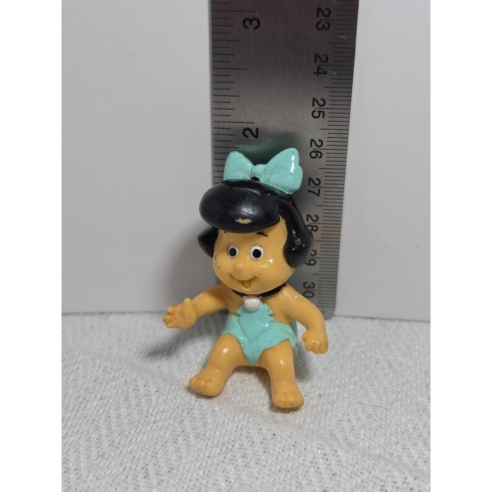 vintage 1980s Hanna-Barbera figurine of‎ Baby Betty Rubble